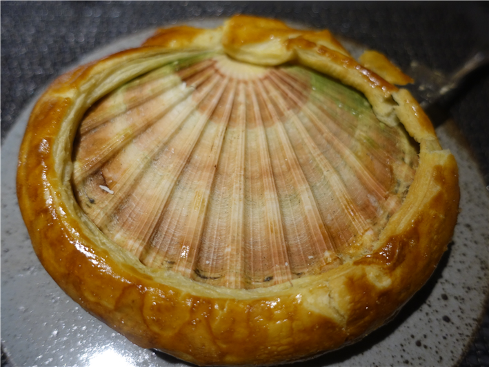 scallop sealed with pastry